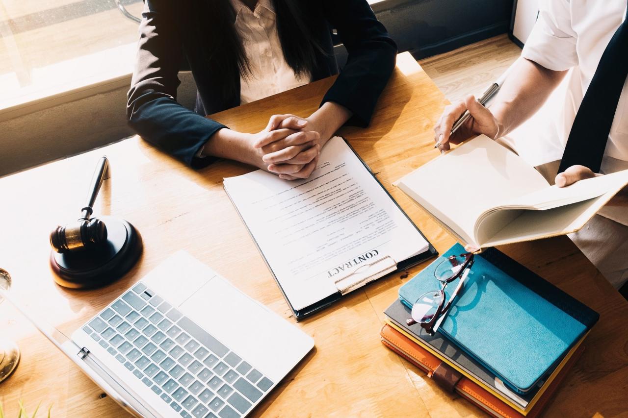 How Does Mediation Work In Resolving Legal Disputes